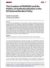 La creación de FRONTEX y la política de institucionalización de fronteras exteriores de la UE (en inglés)