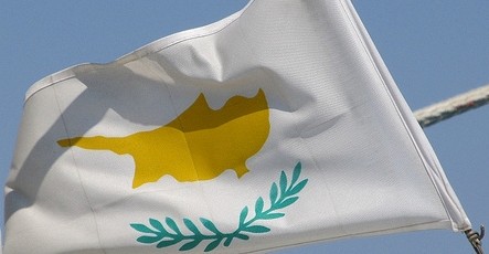 La Unión Europea, fronteras y transformación de conflictos: el caso de Chipre (en inglés)